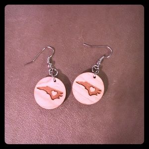 💙Heart is in North Carolina earrings